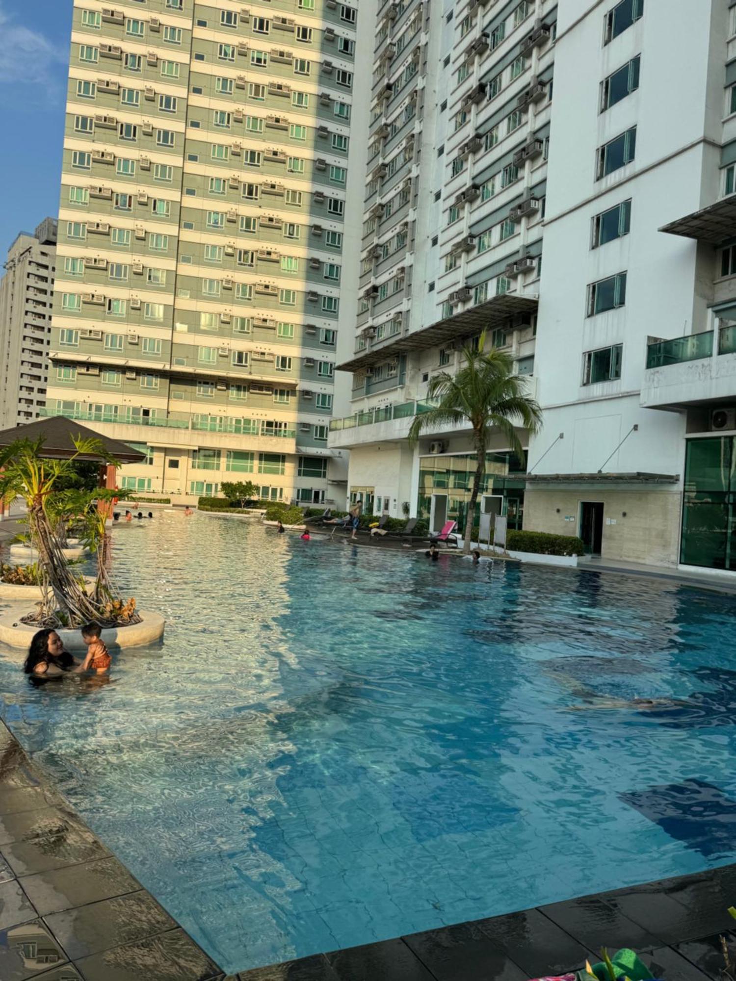 Beacon Makati Condo Free Pool Access Free Wifi 100Mbps & Free Netflix Manila Zewnętrze zdjęcie